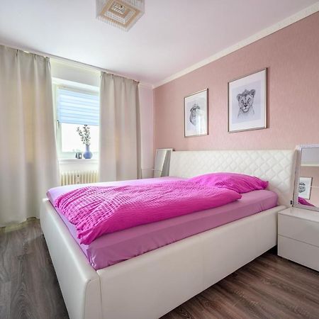 Anyroomdirect Private Apartments Near Hannover Exhibition Room Agency Dış mekan fotoğraf