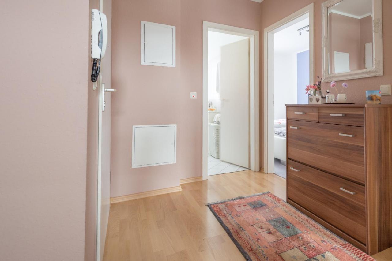 Anyroomdirect Private Apartments Near Hannover Exhibition Room Agency Dış mekan fotoğraf